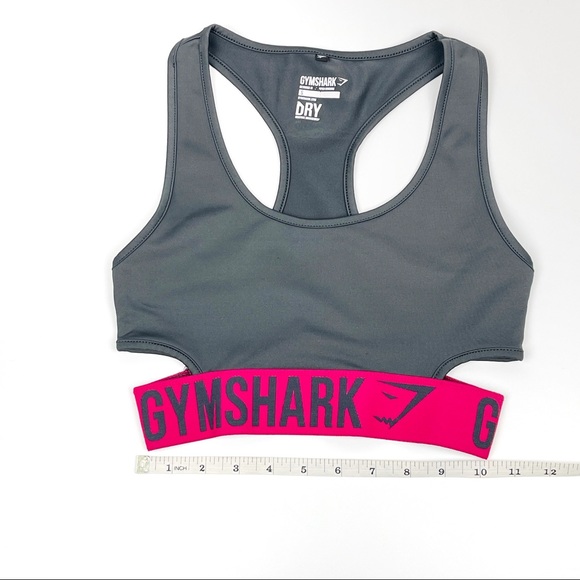 GYMSHARK Dry Fit Sports Bra Cut Outs - Picture 16 of 16